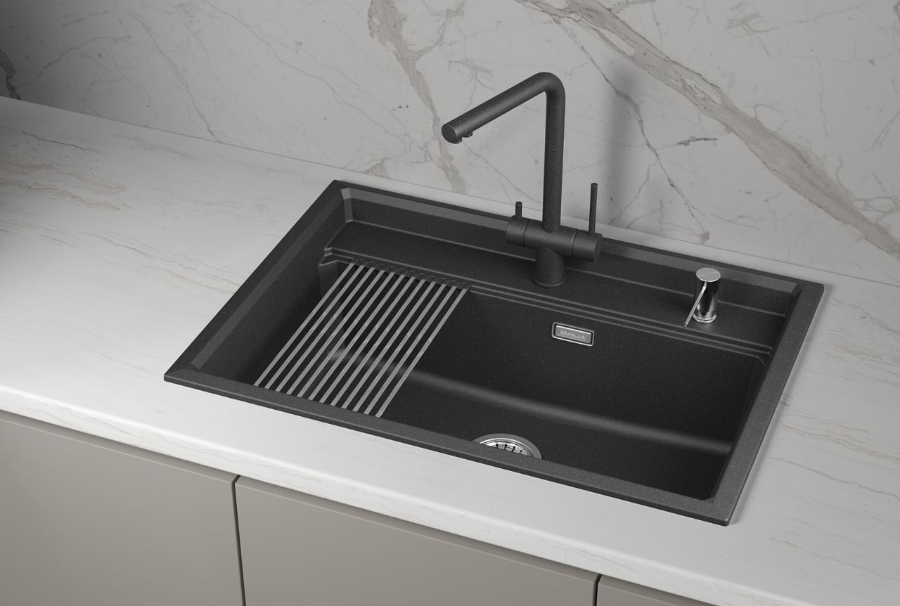 ухонная мойка GRANULA Kitchen Space в комплекте с Ролл-мат и дозатором KS-7301i черный